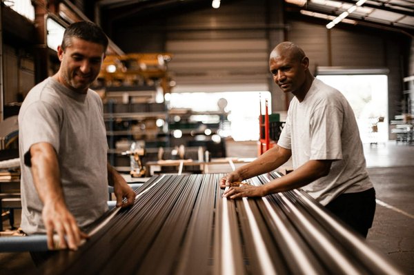 How to Style a Midi Dress for a Day at the Office in the UK?